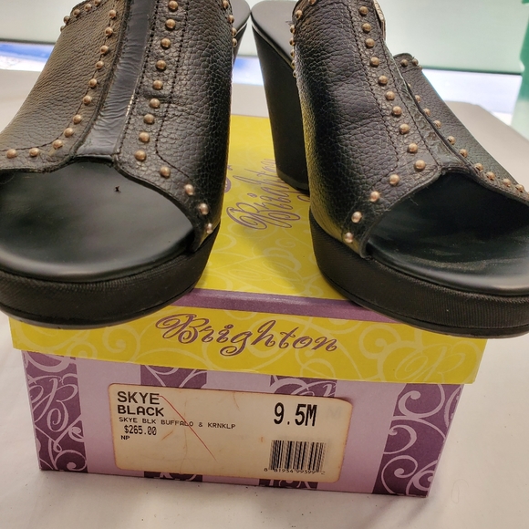 Brighton black open back shoes - Picture 3 of 7